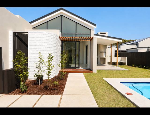 4 BEDROOM FREESTANDING TO LET IN ELALENI COASTAL FOREST ESTATE